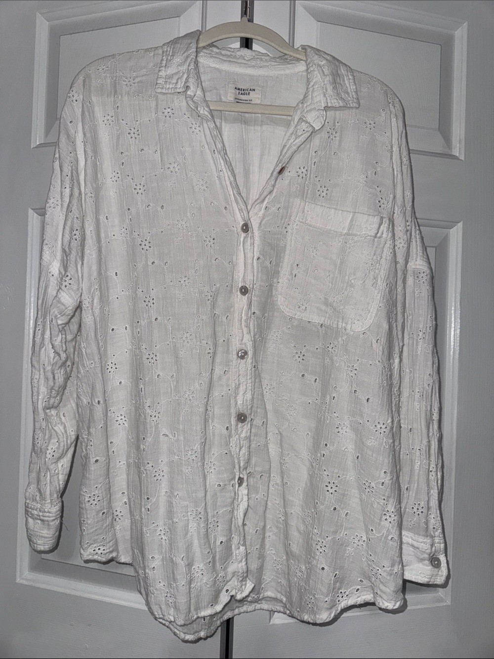 American Eagle Outfitters White Eyelet Button-Down Shirt. Oversized fit